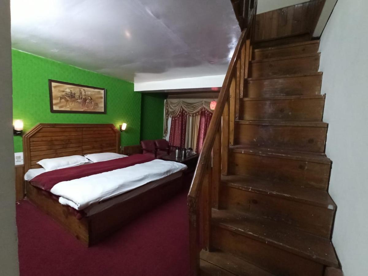 Hotel Him View Manāli Exterior foto