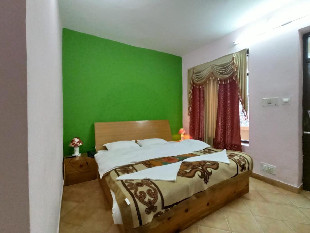 Hotel Him View Manāli Exterior foto